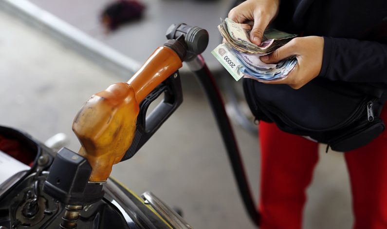 Menaikan Harga BBM Non Subsidi Harus Seizin Pemerintah Menaikan Harga BBM Non Subsidi Harus Seizin Pemerintah
