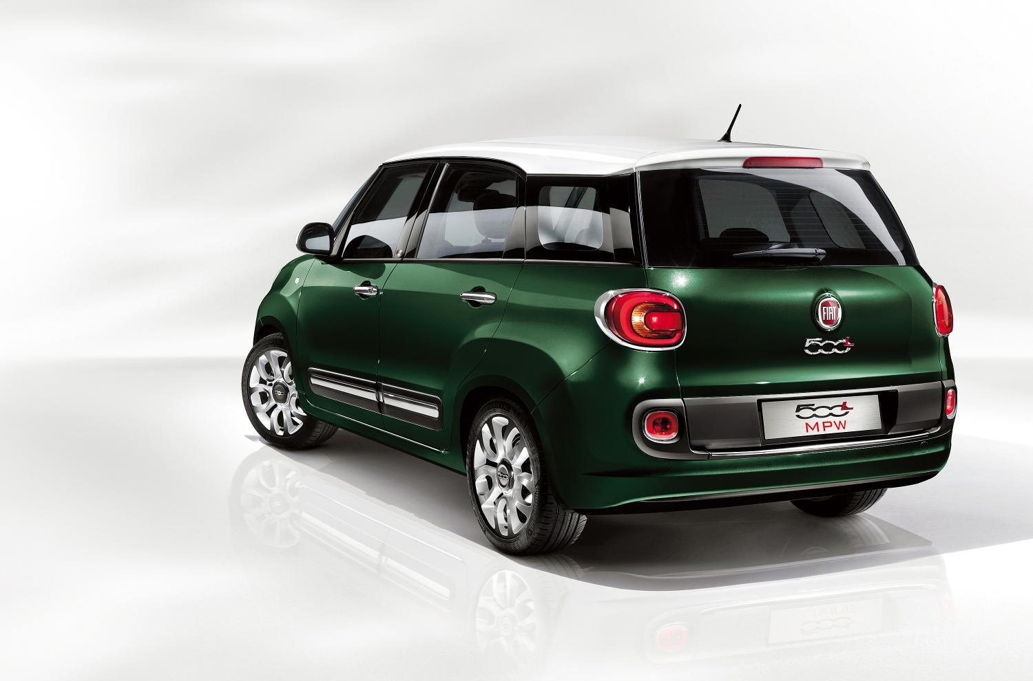 Fiat dituding terlilbat skandal emisi untuk empat model yang dikeluarkannya di Italia. | Fiat
