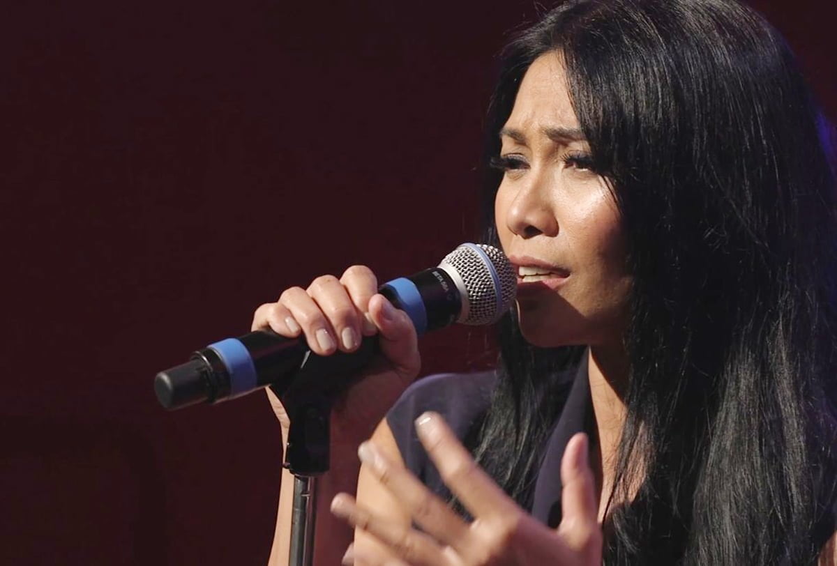 Sejarah Dalam Musik Indonesia, Anggun C Sasmi Masuk 10 Billboard Dance ...