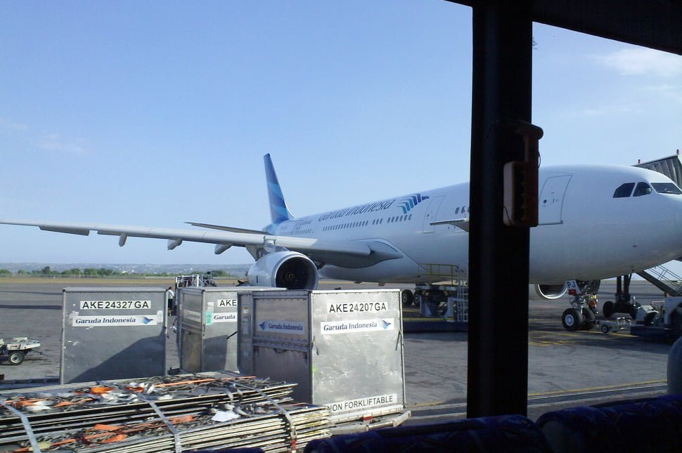 Photo Credit : Garuda Indonesia alami kenaikan rata-rata tingkat isian pesawat (load factor) pesawat menjadi 87 persen setelah penurunan tarif tiket sebesar 20 persen per Kamis (14/02/19). AP PHOTO
