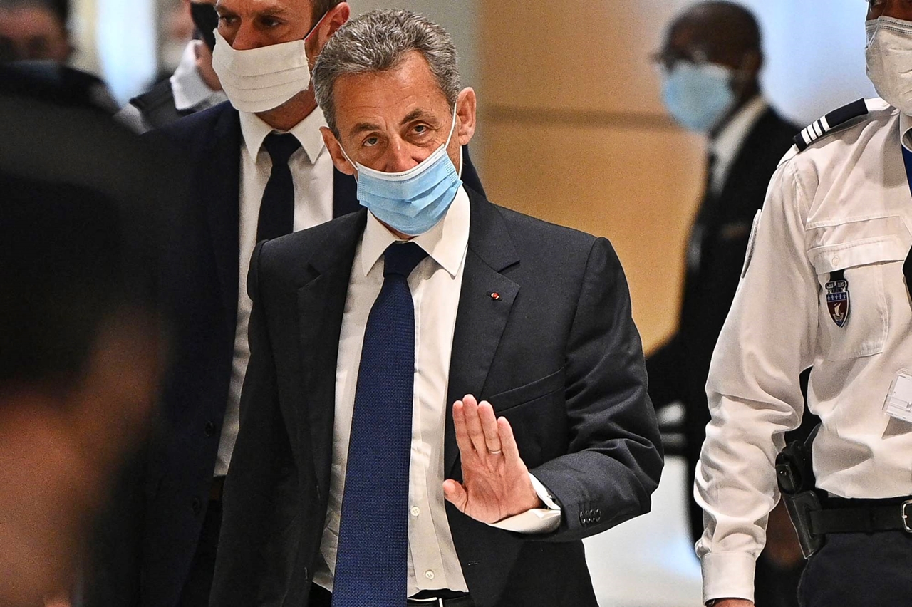 Photo Credit: Mantan Presiden Prancis Nicolas Sarkozy dikenakan sanksi hukuman penjara selama tiga tahun, Senin (01/3/2021), karena terlibat korupsi. AFP/Anne Christine Poujoulat