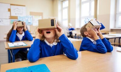 Metode Belajar-Mengajar dengan Mengunakan Virtual Reality - Foto SimLabIT