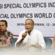 Ketua Umum Special Olympics Indonesia (SOIna) Warsito Ellwein bersama panitia persiapan delegasi. TELEGRAF/Koes W. Widjojo