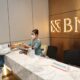 Nasabah BNI sedang melakukan transaksi di salah satu cabang/Doc/BNI