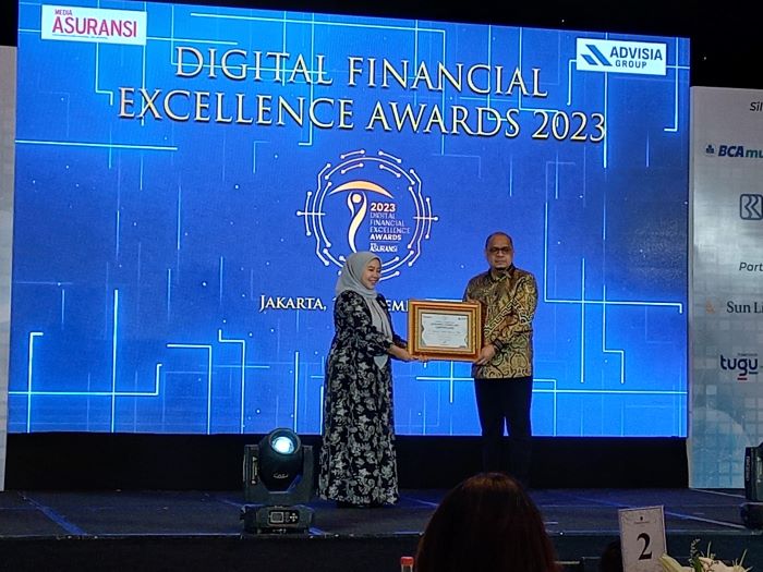 Media Asuransi Berikan Benghargaan Digital Financial Excellence Award 2023