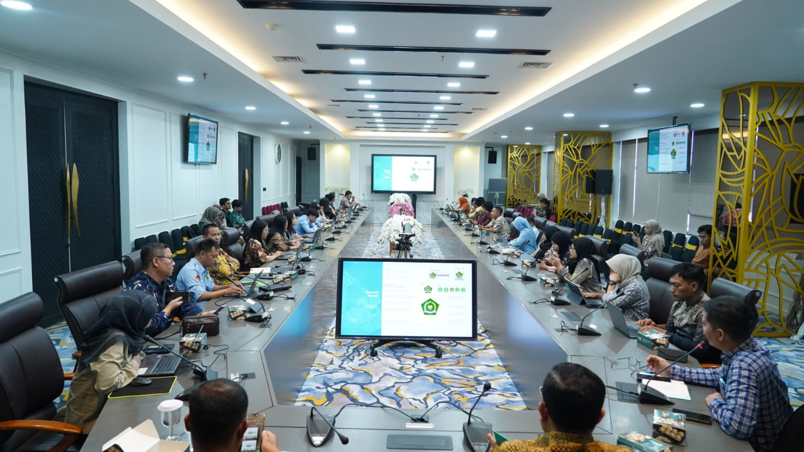 Foto : Rapat Koordinasi Kehumasan Eselon I Kemenag di Kantor Kemenag, Jakarta. (Doc.Kemenag)